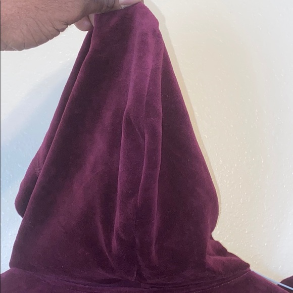 VELOUR MERLOT SORBET 2 piece Active Wear. - Picture 8 of 12